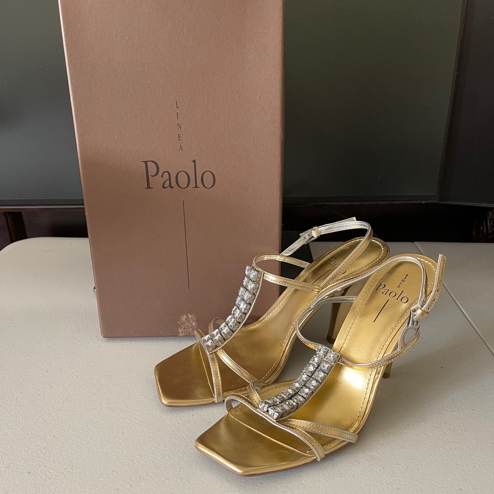 Linea Paolo Gold Heels